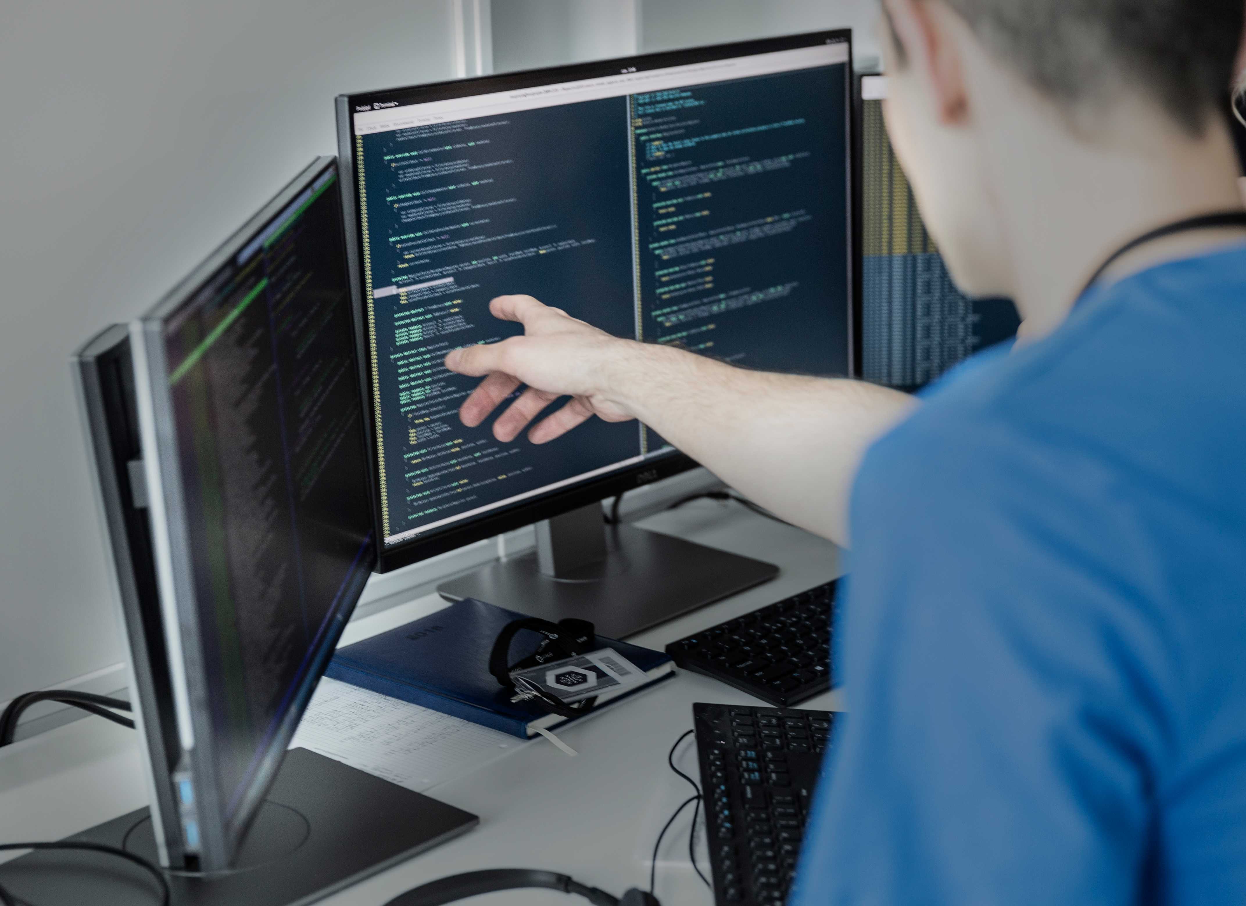 Hardware Description Languages for FPGA Design cou_202503099